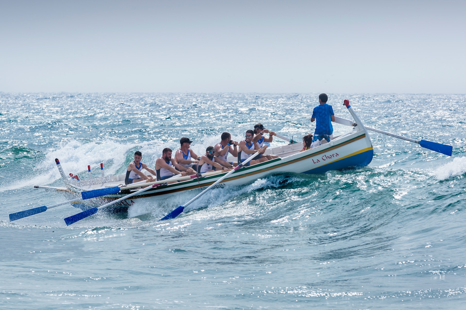 people rowing